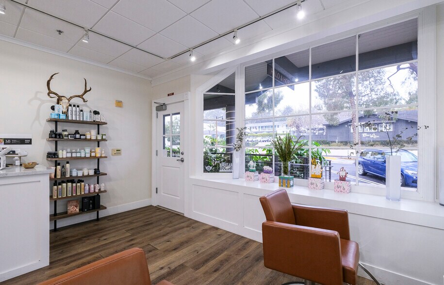 More Photos Of 1187 Coast Village Rd, Santa Barbara Restaurant For Lease