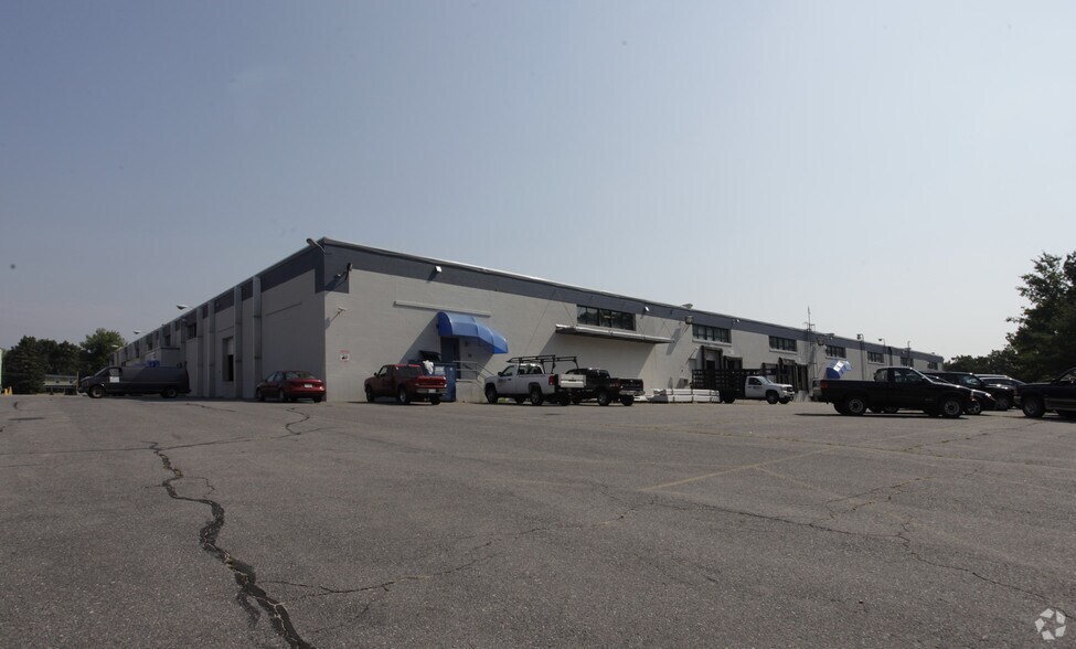 Primary Photo Of 320 Hamilton St, Leominster Manufacturing For Lease