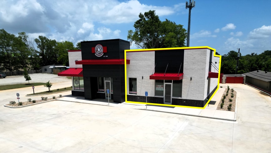 Primary Photo Of 5308 Old Bullard Rd, Tyler Freestanding For Lease