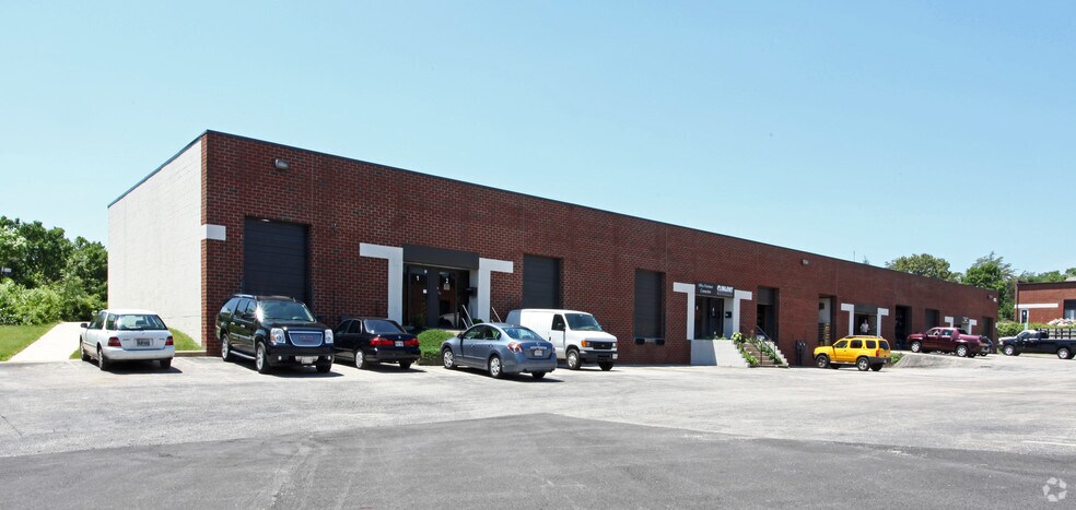 Primary Photo Of 415 Headquarters Dr, Millersville Flex For Lease