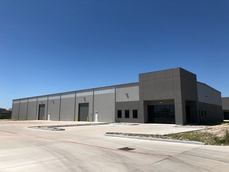 More Photos Of 12527 Taylor Rd, Houston Warehouse For Sale