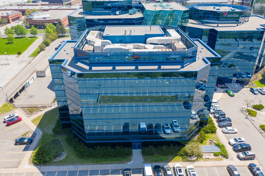 More Photos Of 675 Cochrane Dr, Markham Office For Lease