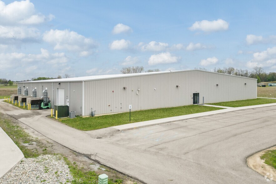 More Photos Of 515 Hammontree Dr, Morenci Industrial For Sale