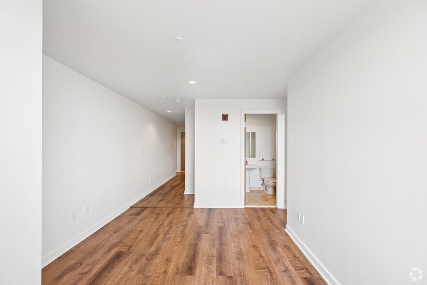 More Photos Of 131 Tremont St, Boston Apartments For Lease