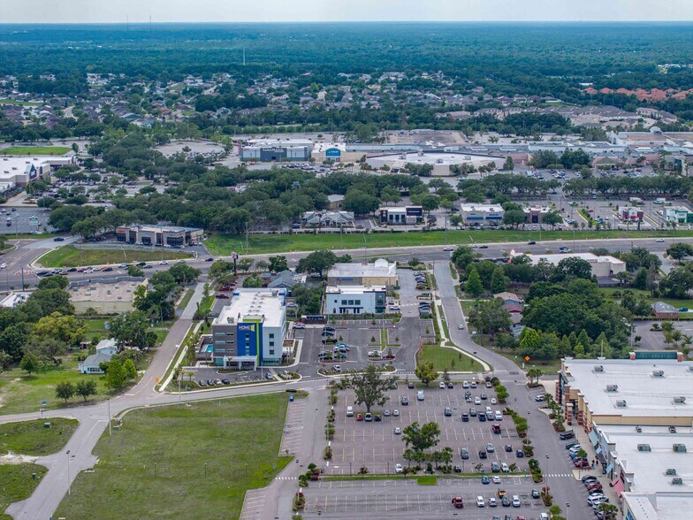 More Photos Of 701 Union Dr, Lakeland Land For Lease