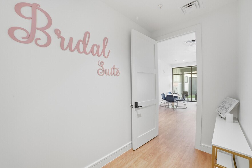 More Photos Of 410 S Paschall Rd, Sunnyvale Specialty For Sale