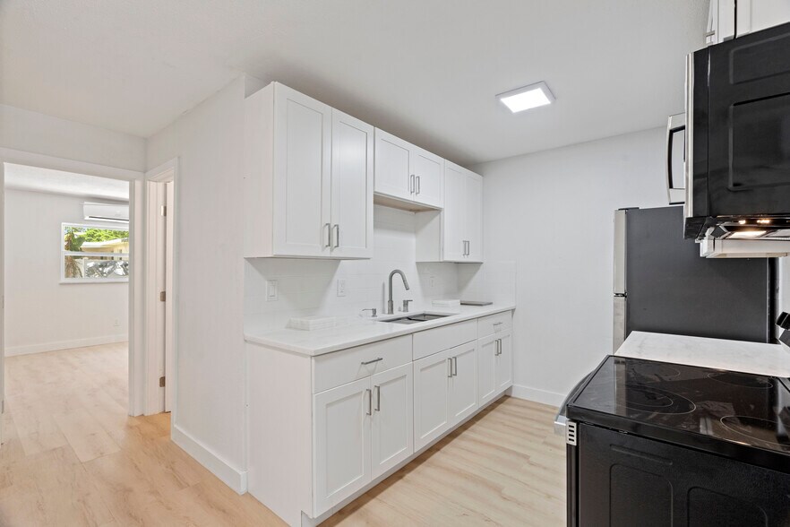 More Photos Of 1150 Carlton Ct, Fort Pierce Apartments For Sale