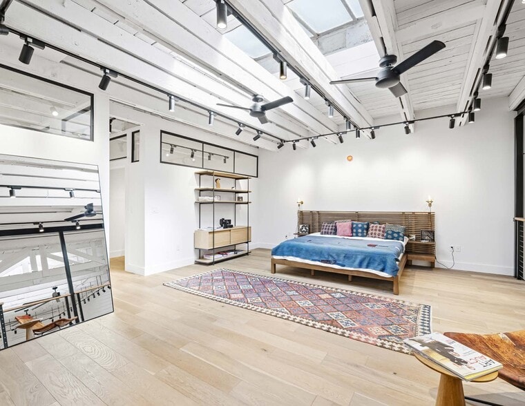 More Photos Of 729 Minna St, San Francisco Flex For Sale