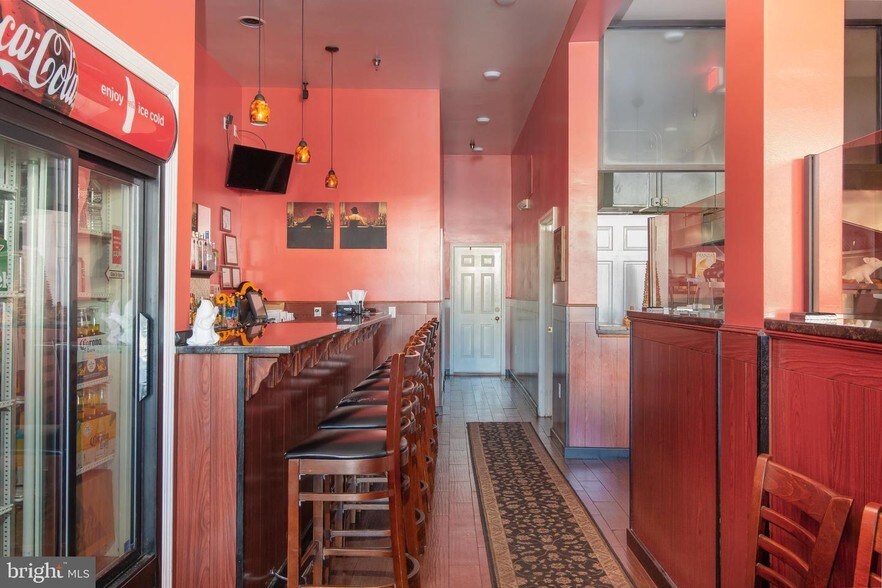 More Photos Of 619-623 E Landis Ave, Vineland Restaurant For Sale