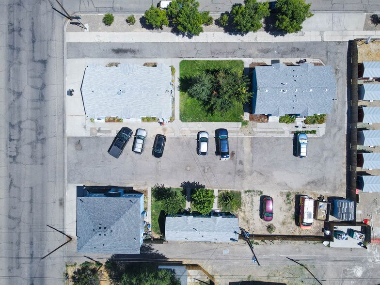 More Photos Of 124 NW 4th Ave, Ontario Apartments For Sale