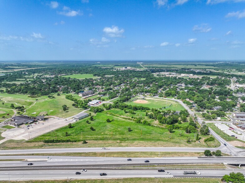 More Photos Of TBD US-175 & FM 148, Crandall Land For Sale