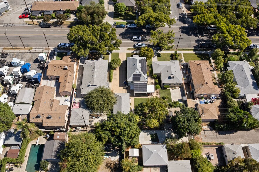 More Photos Of 445 S Main St, Burbank Apartments For Sale