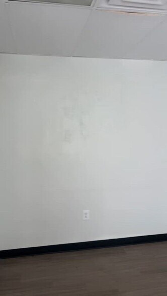 More Photos Of 755 N Burleson Blvd, Burleson Industrial For Lease