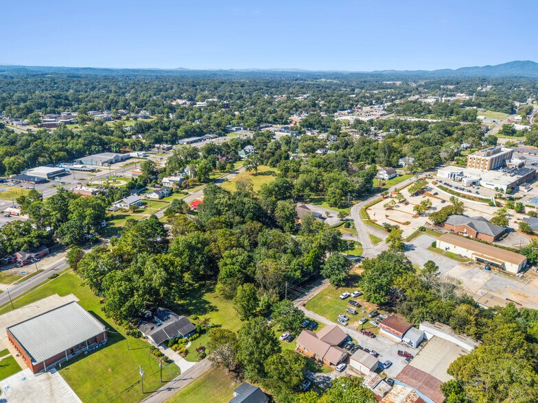 More Photos Of 717 Stone Ave, Talladega Medical For Sale