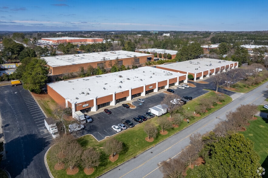 More Photos Of 2999 Pacific Dr, Norcross Light Distribution For Lease