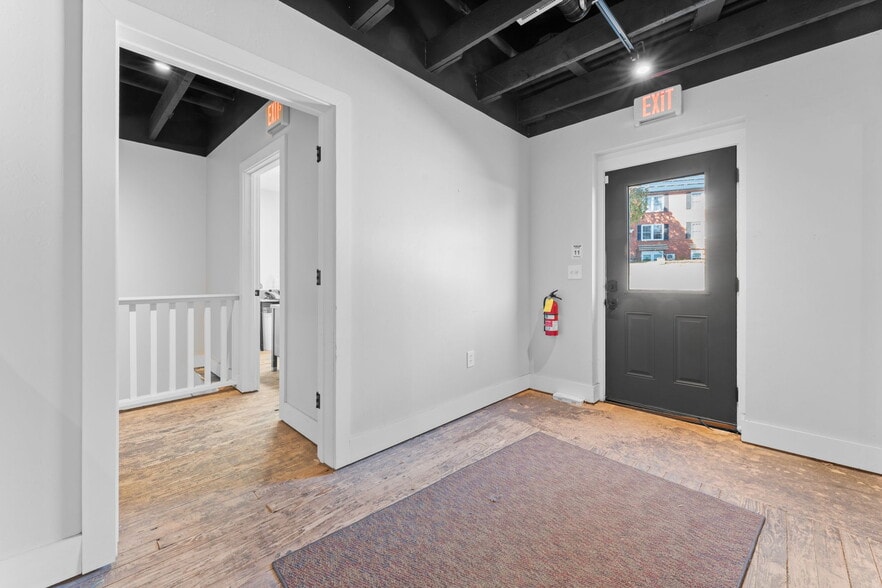 More Photos Of 24 Commerce St, Franklin Industrial For Sale