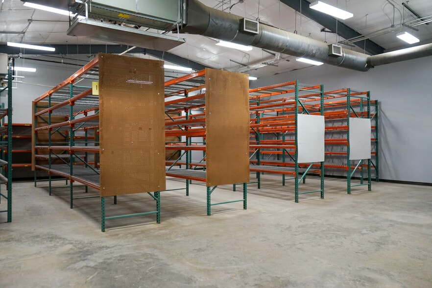 More Photos Of 9163 W Murphy St, Odessa Industrial For Lease