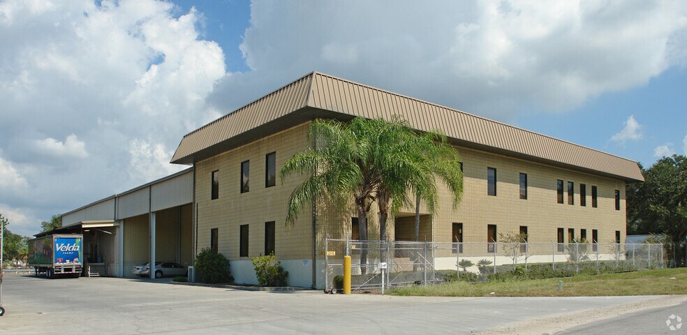 More Photos Of 5200 S Manhattan Ave, Tampa Warehouse For Lease