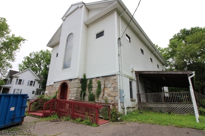 More Photos Of 16 Hampton Rd, Glen Gardner Flex For Sale