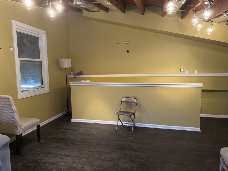 More Photos Of 4519 W Lake St, Chicago Warehouse For Sale