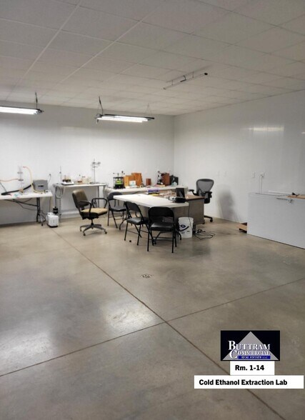 More Photos Of 1510 Joplin St, Sarcoxie Industrial For Sale