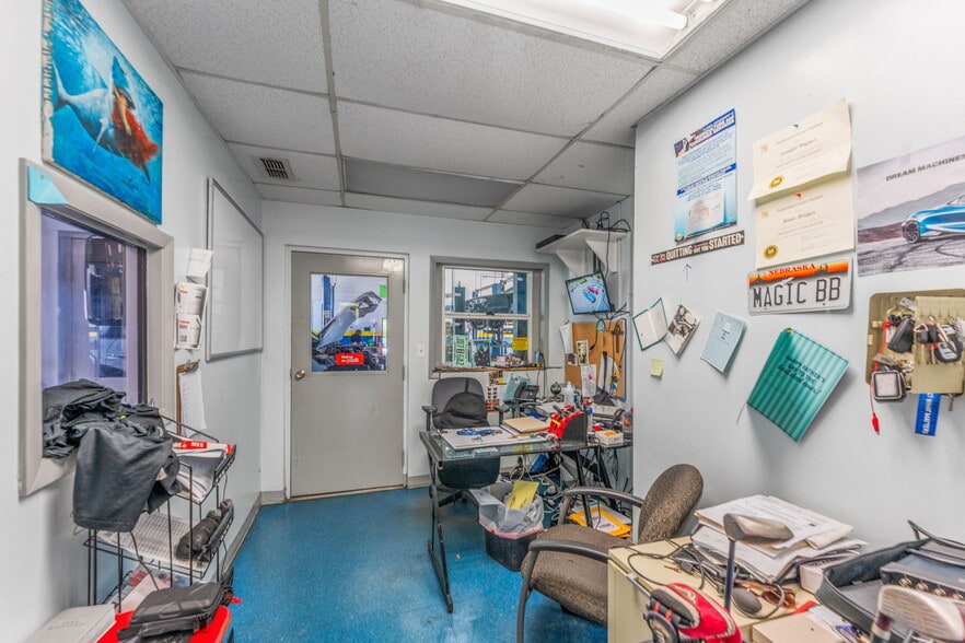 More Photos Of 6135 Salt Springs Rd, Port Richey Auto Repair For Sale