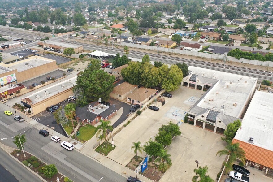 More Photos Of 947 Route 66, Glendora Freestanding For Lease