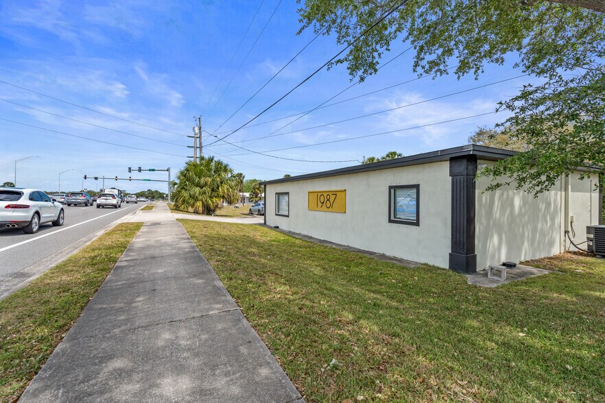 More Photos Of 1987 N Harbor City Blvd, Melbourne Land For Sale