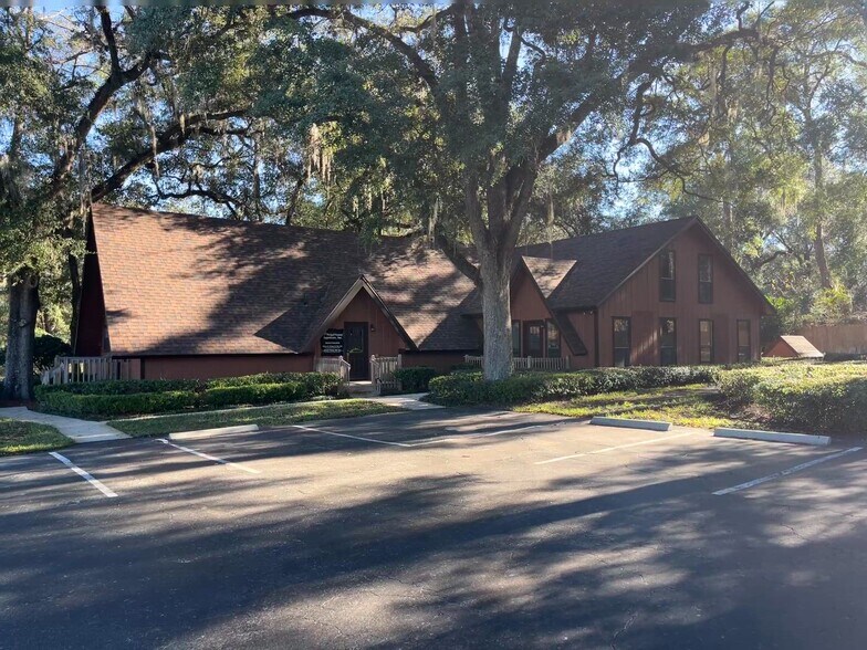 Primary Photo Of 2809 Blanding Blvd, Middleburg Office For Sale