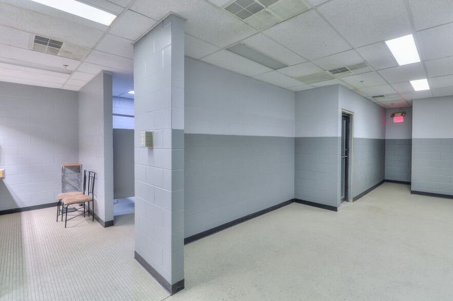 More Photos Of 605 River Rock Blvd, Murfreesboro Health Club For Lease