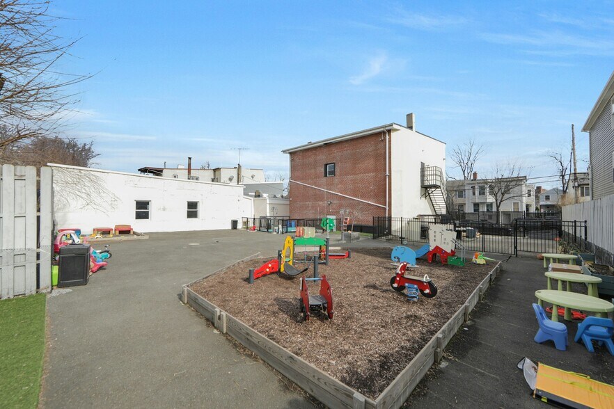 More Photos Of 103-105 N Main St, Paterson Specialty For Sale