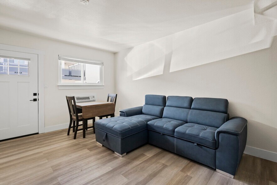 More Photos Of 520 University Way, Reno Apartments For Sale