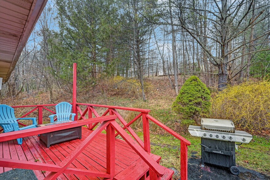 More Photos Of 298 Learn Rd, Tannersville Flex For Sale