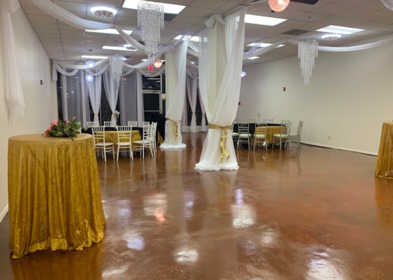 More Photos Of 6972 Main St, Lithonia Storefront For Lease