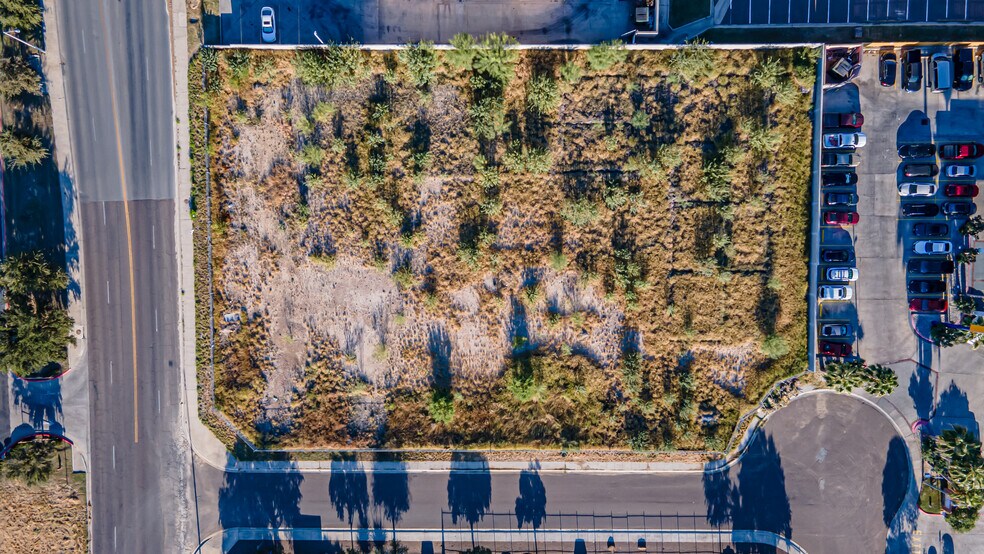 More Photos Of 221 Calle Del Norte, Laredo Land For Sale