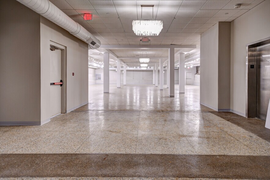 More Photos Of 121 E Front St, Traverse City Medical For Sale