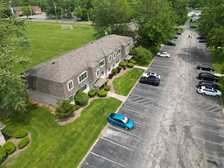 More Photos Of 261 Beattie Ave, Lockport Apartments For Sale