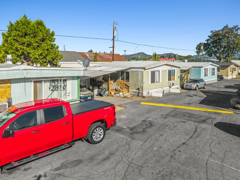 More Photos Of 1275 Rogue River Hwy, Grants Pass Manufactured Housing Mobile Home Park For Sale
