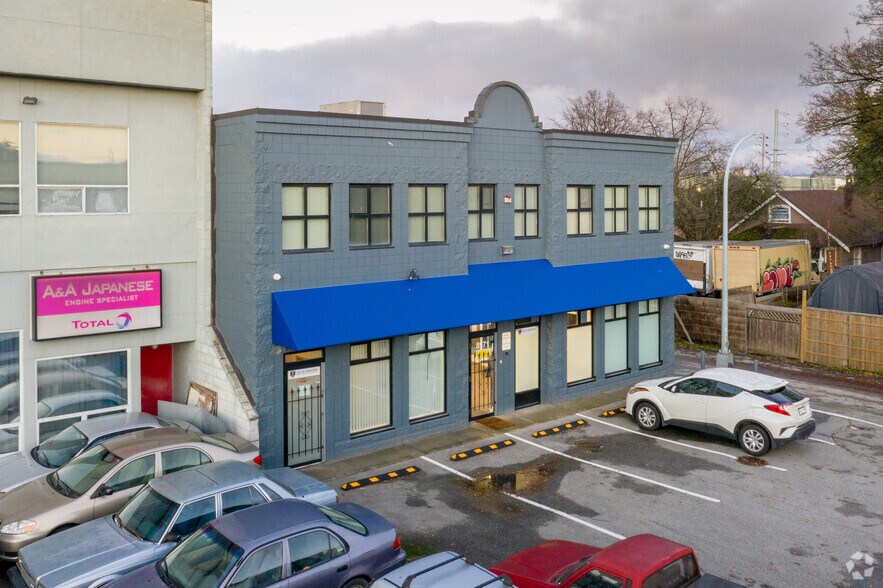 More Photos Of 8971 Beckwith Rd, Richmond Office For Sale