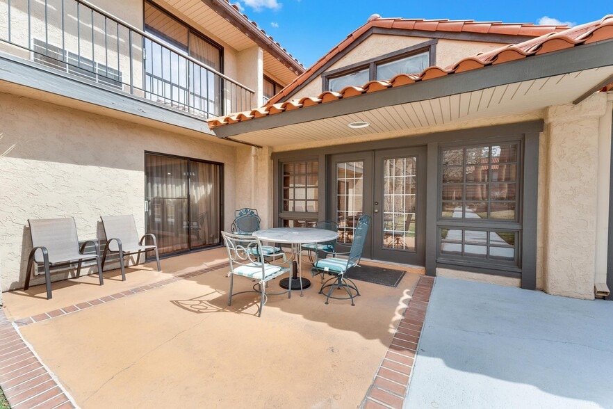 More Photos Of 1450 S Auto Mall Dr, St George Hotel For Sale