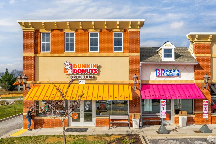 More Photos Of 400 Middletown Pky, Middletown Unknown For Lease