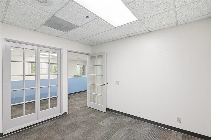 More Photos Of 12 Mauchly, Irvine Office Residential For Sale