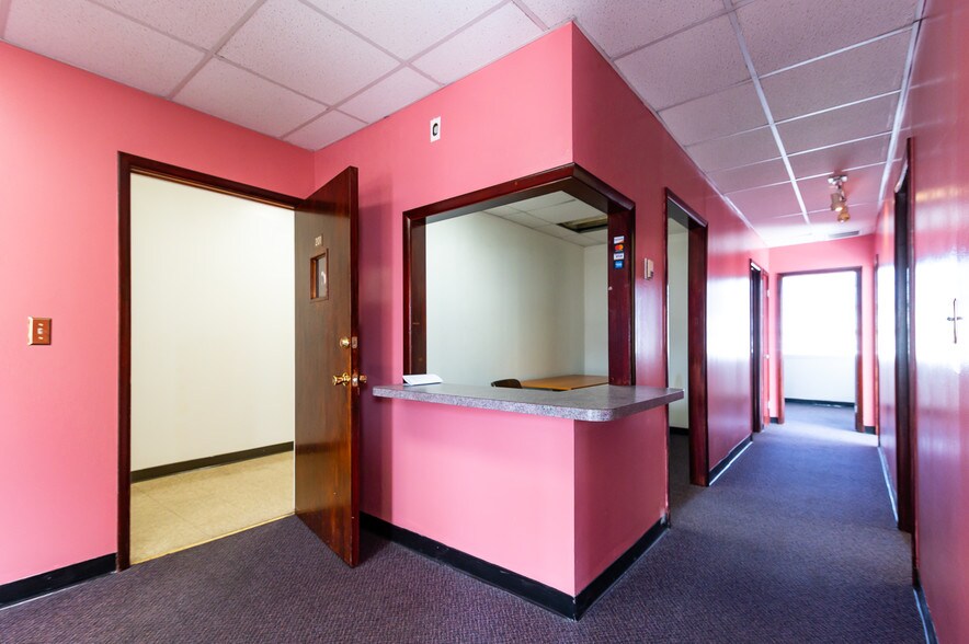 More Photos Of 6320 Windsor Mill Rd, Gwynn Oak Storefront Retail Office For Sale
