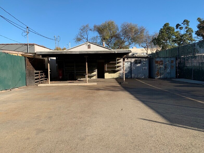 More Photos Of 3323 Lime Ave, Long Beach Office For Sale