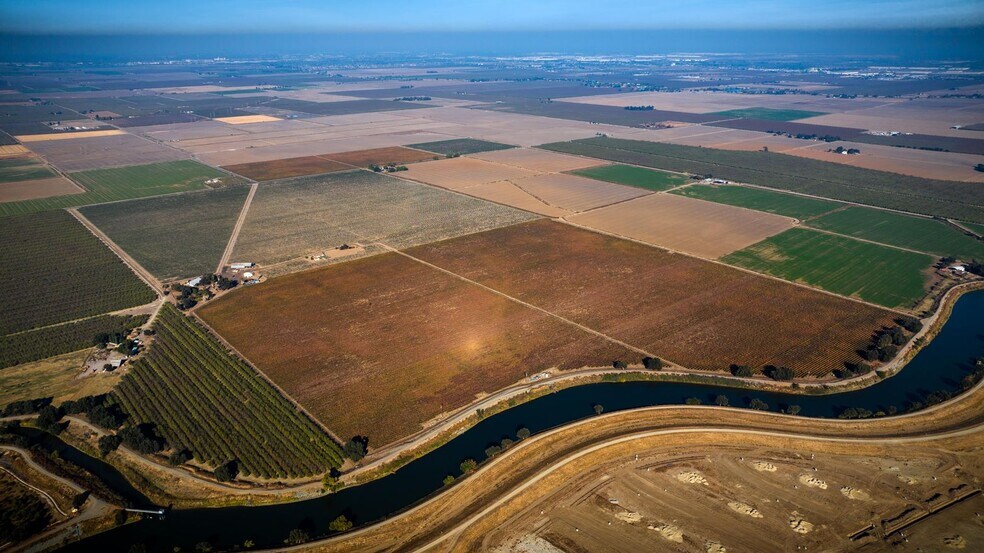 More Photos Of Claussen Ranch Vineyard, Stockton Land For Sale