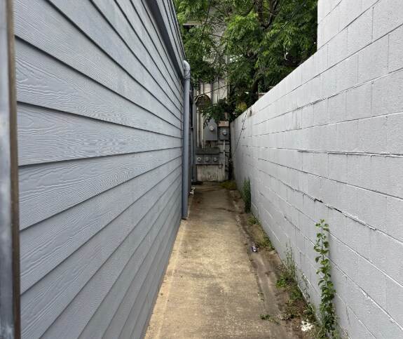 More Photos Of 806 Pavillion Ave, Columbia Freestanding For Sale