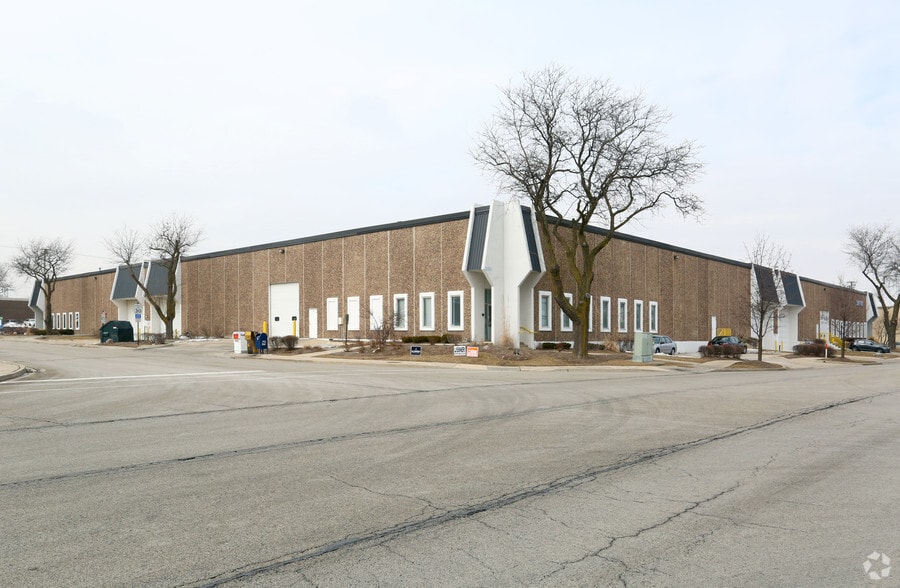 Primary Photo Of 2100 Lively Blvd, Elk Grove Village Warehouse For Lease