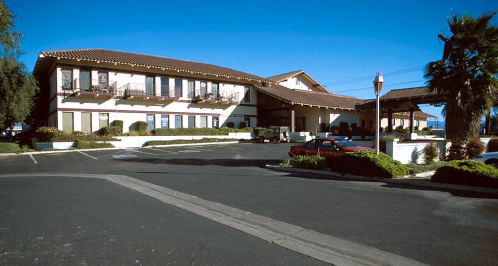More Photos Of 16689 Foothill Blvd, Fontana Office For Lease