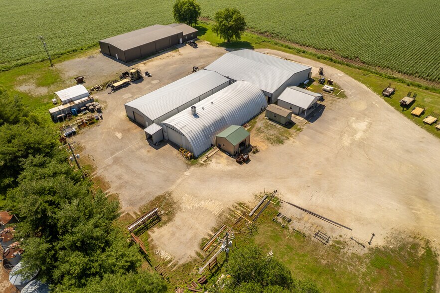 More Photos Of 2946 State Highway V, Matthews Warehouse For Sale