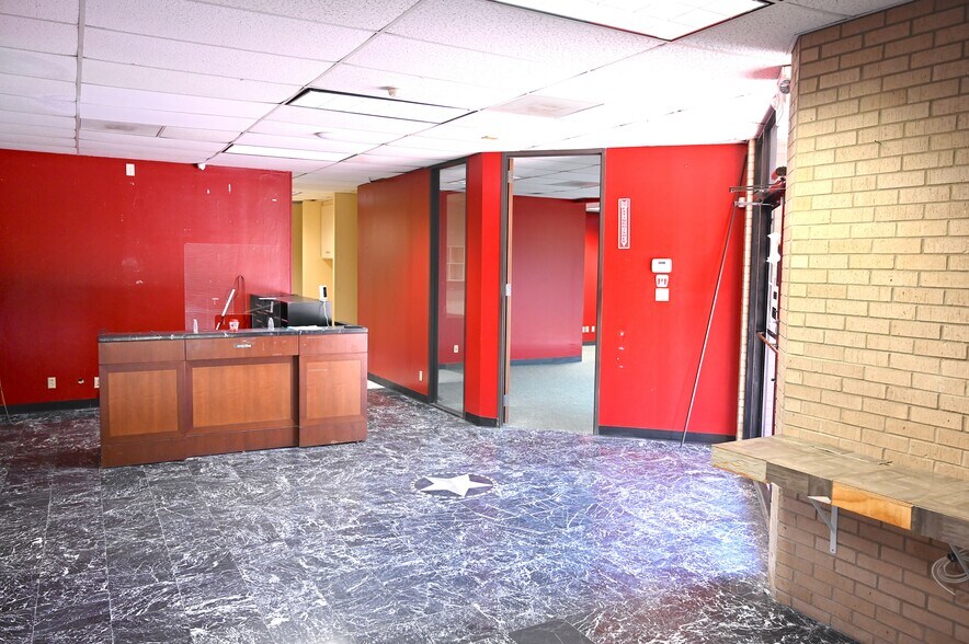 More Photos Of 14423 Cornerstone Village Dr, Houston Medical For Sale